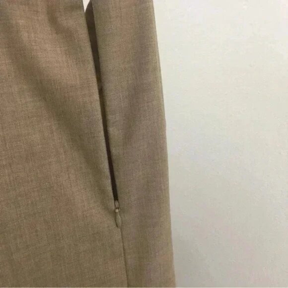 Vintage Pendleton Women’s 100% Virgin Wool Tan Skirt Size 16 (fits like 14) - Picture 2 of 4